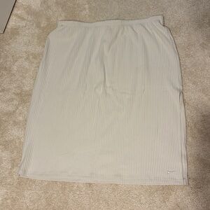 Nike Women's Cream Skirt